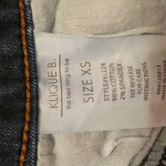 Klique B Shorts - Picture 3 of 3